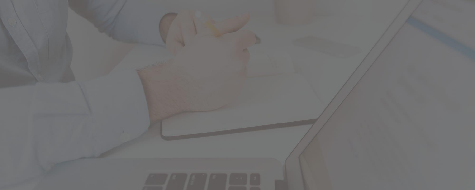 Un comptable au travail